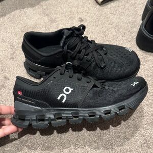 On Running Women’s Black Athletic Shoes